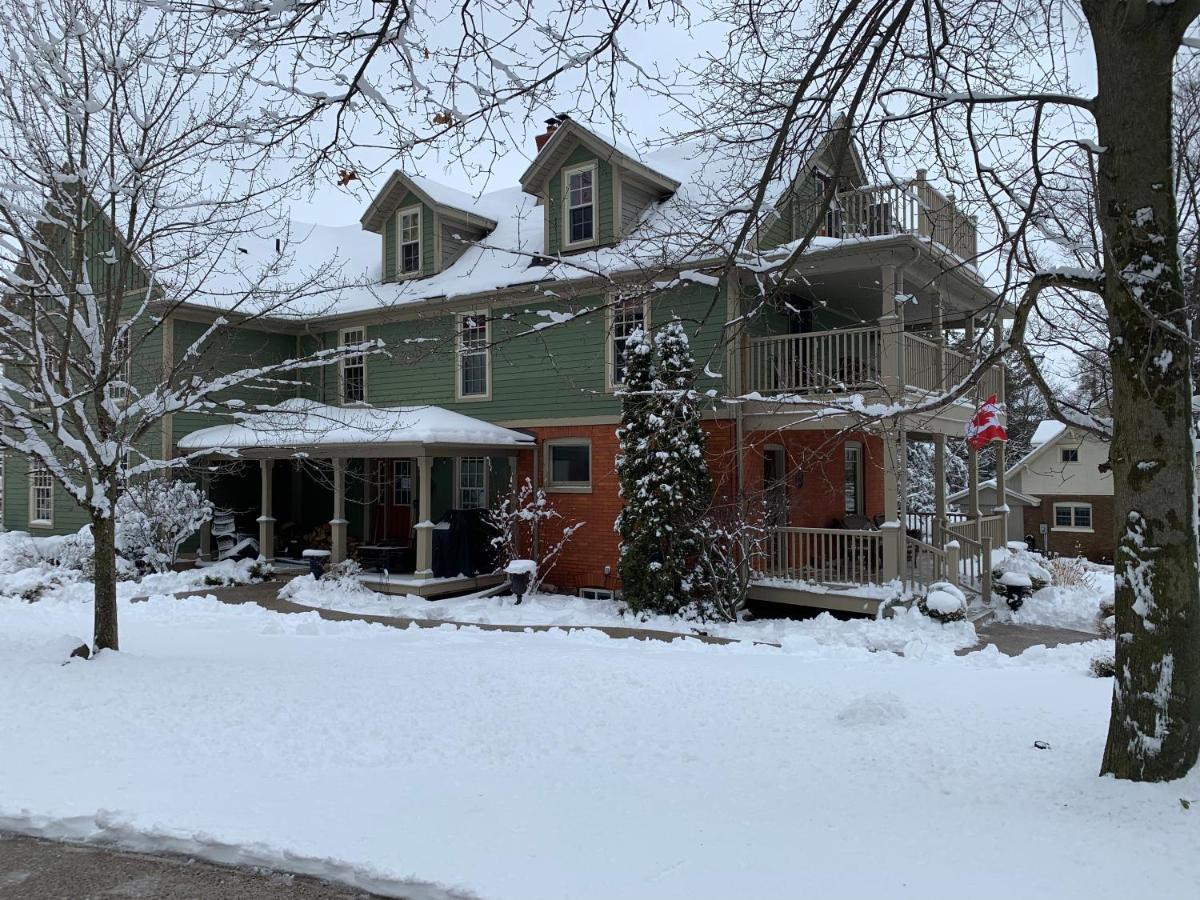 Bed and Breakfast The Red Coat Niagara-on-the-Lake Exterior foto