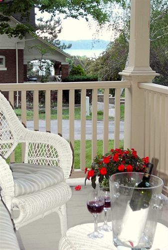 Bed and Breakfast The Red Coat Niagara-on-the-Lake Exterior foto